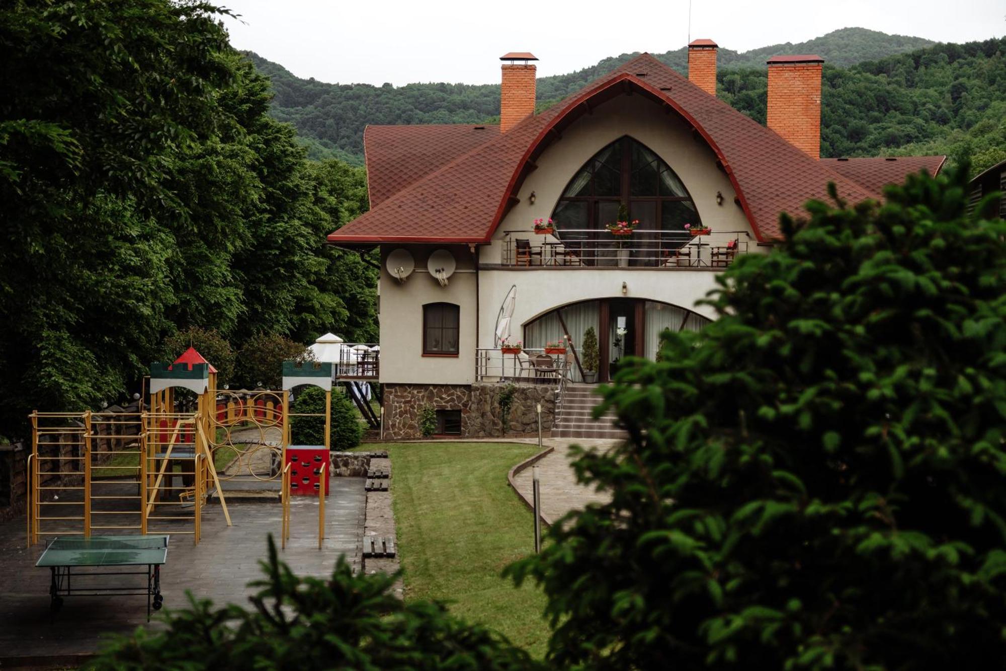 Villa Kvitka Svalyava Exterior foto