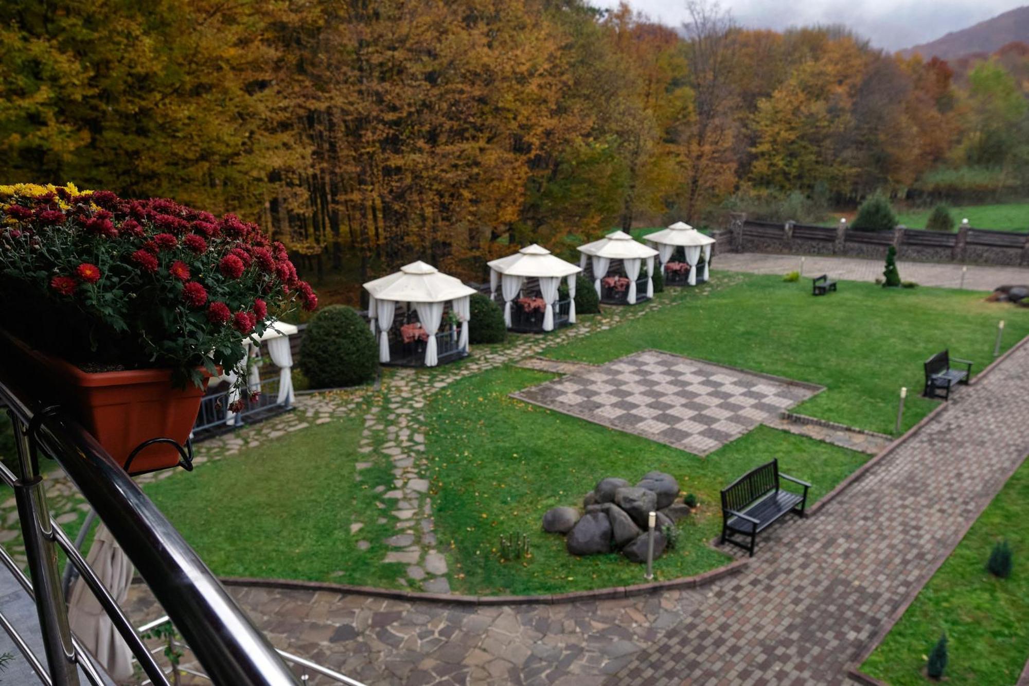 Villa Kvitka Svalyava Exterior foto